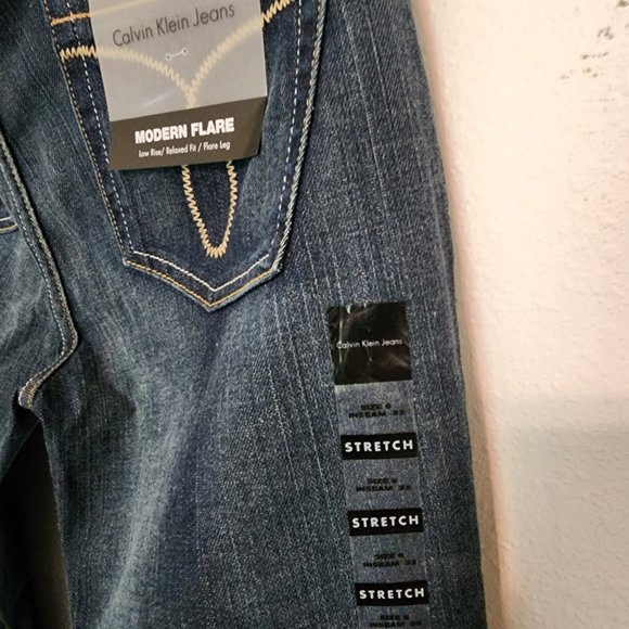 Calvin Klein Modern Flare Womens blue denim Jeans,‎ size 6 flare leg - Picture 5 of 7